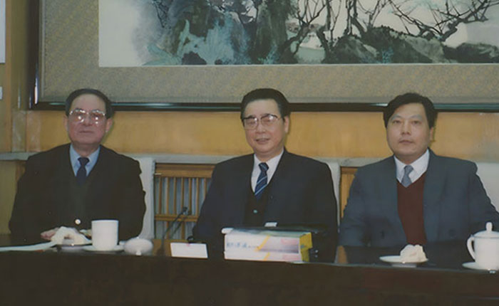 音容笑貌