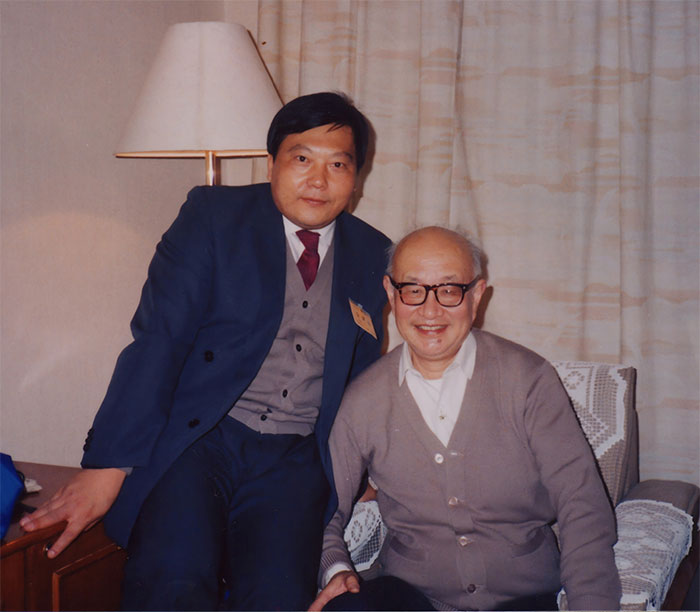 音容笑貌